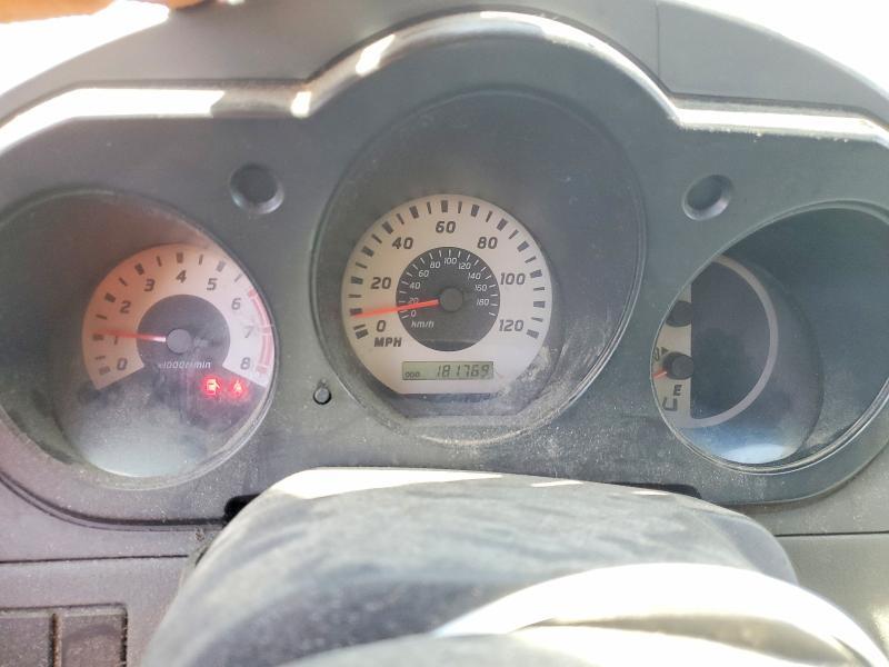 2004 Nissan Frontier Standard