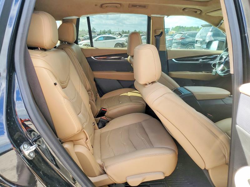 2024 Cadillac XT6 Sport Platinum