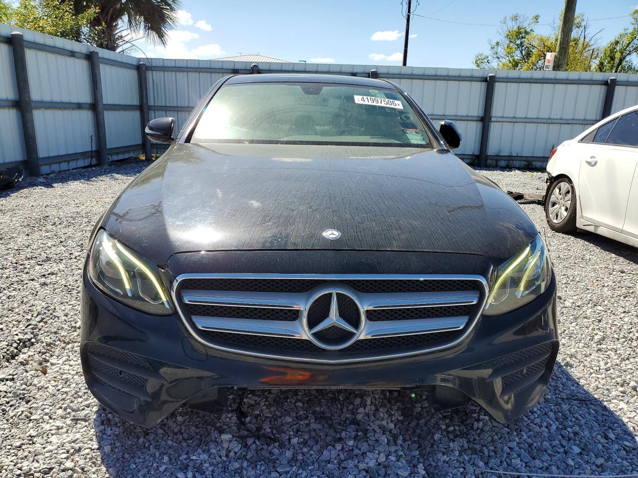 2017 Mercedes-Benz E 300 4matic