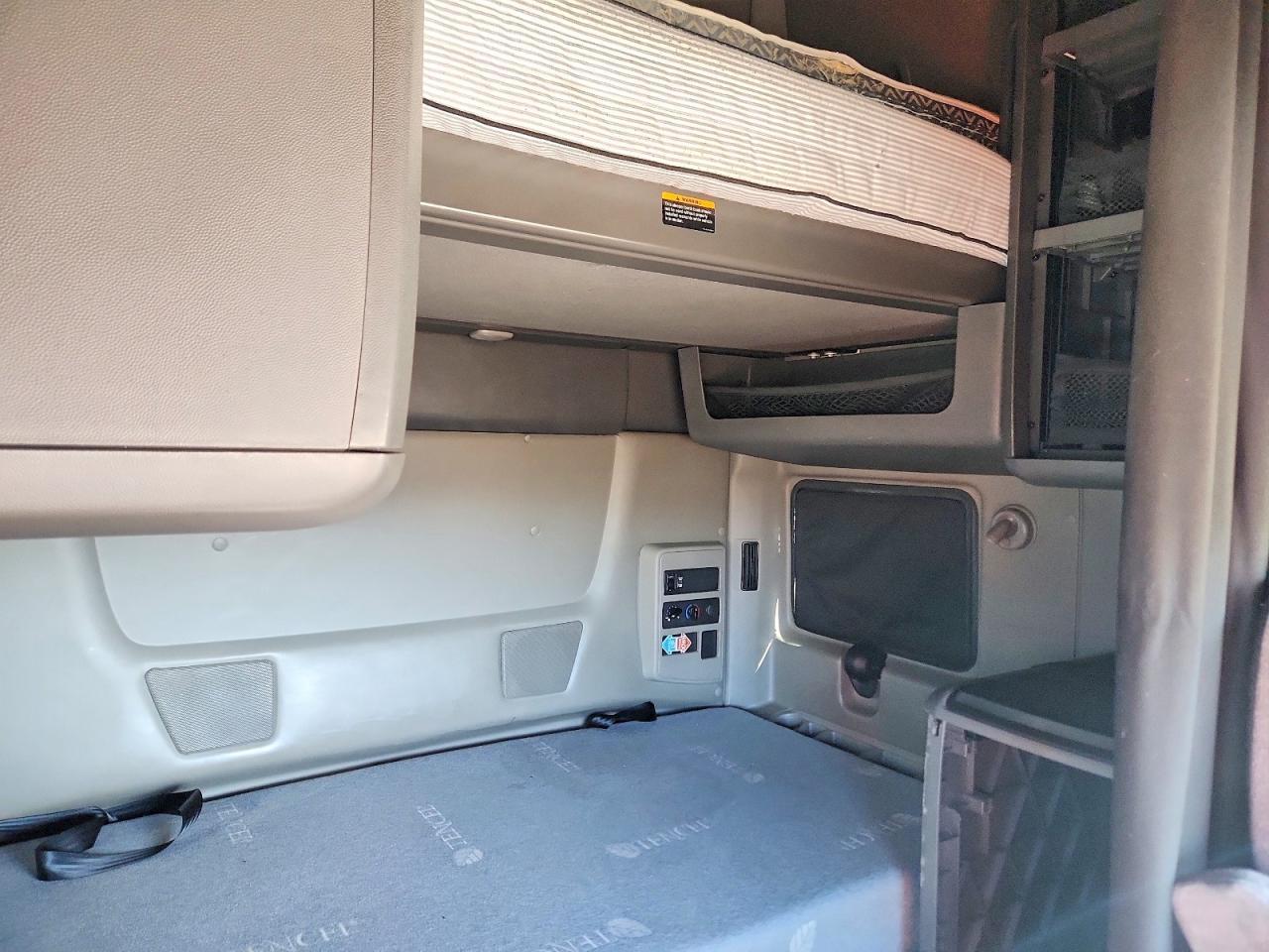 2023 International LT62F Semi Truck