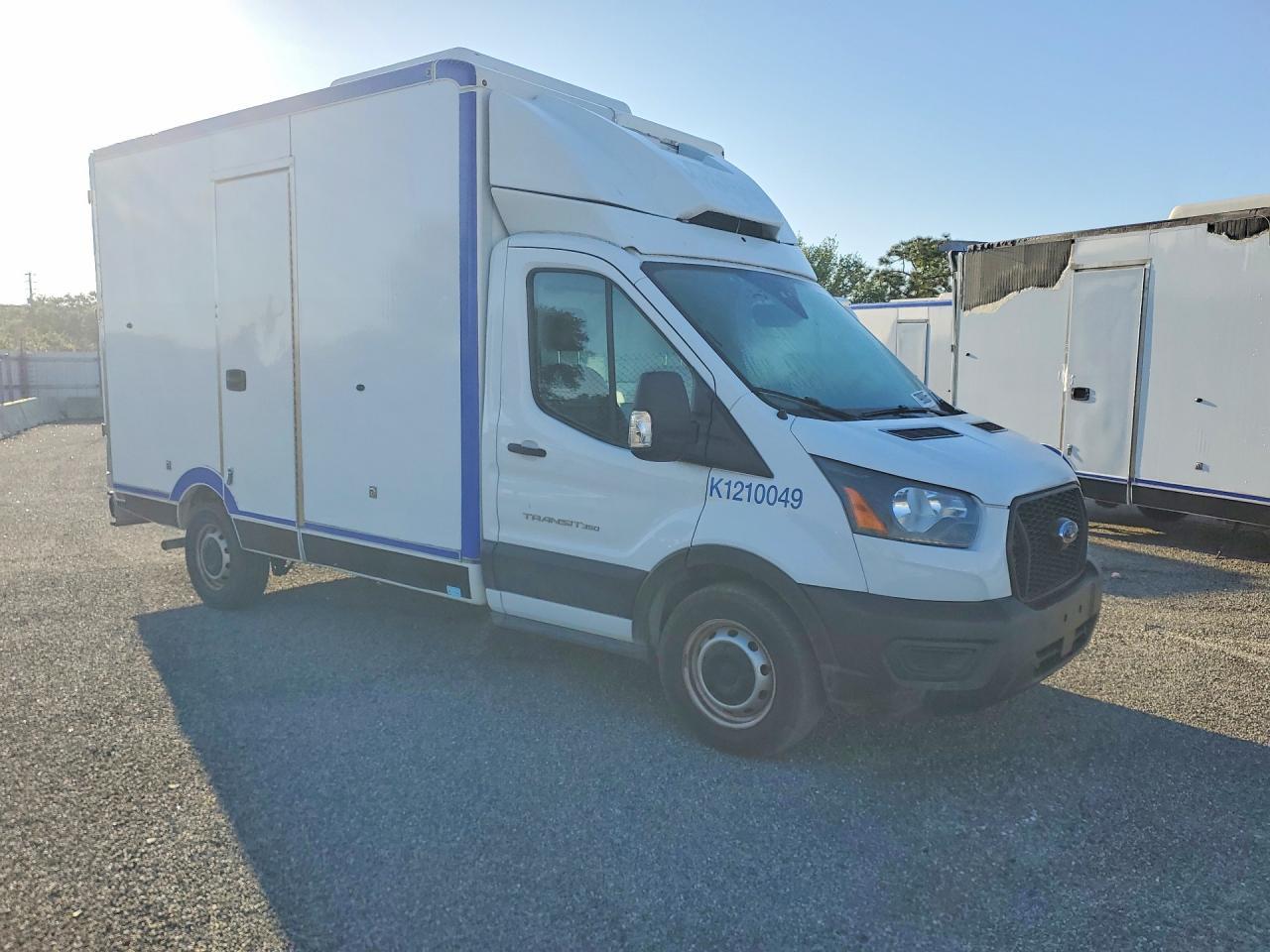 2020 Ford Transit Delivery Truck