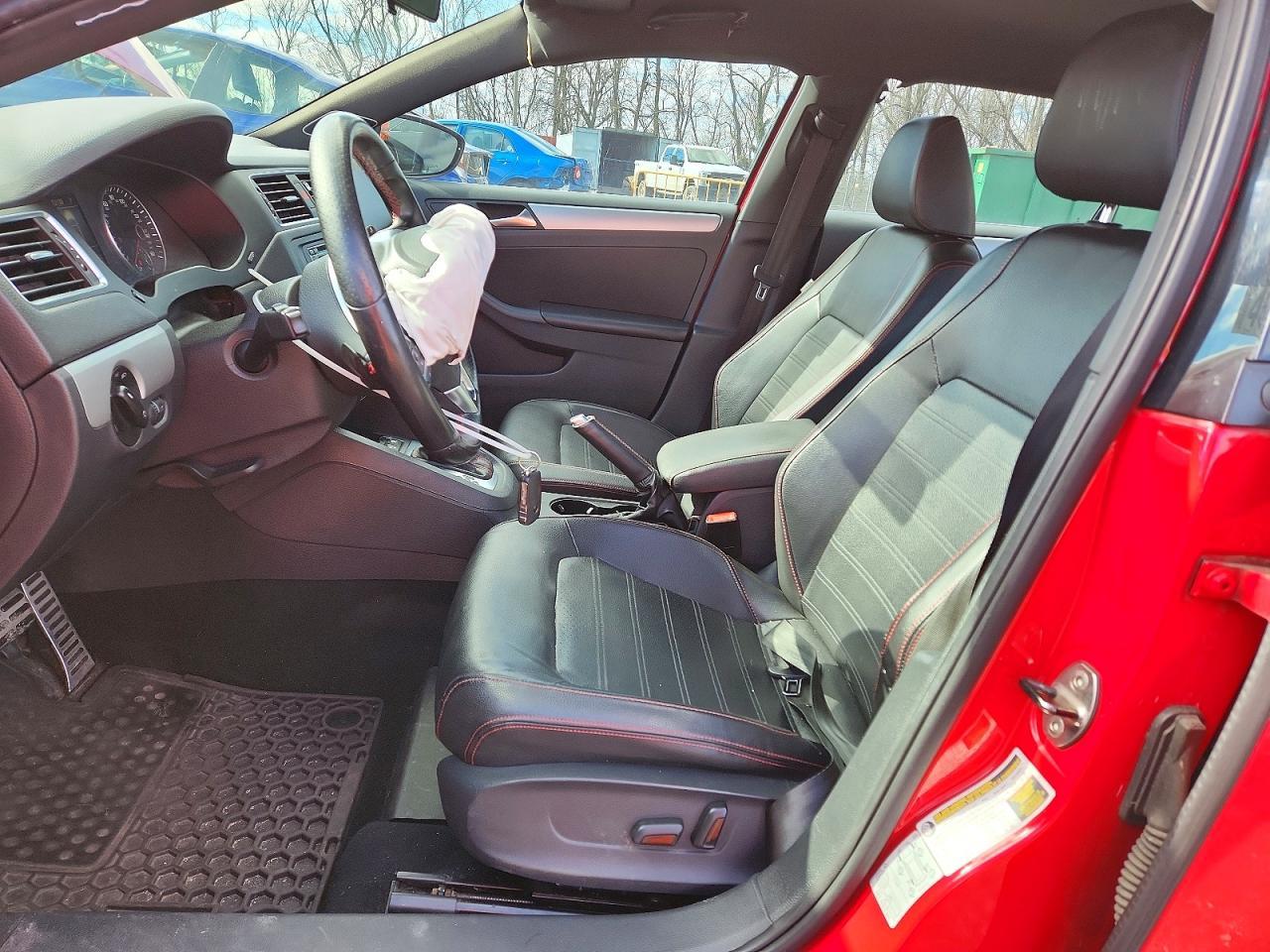 2013 Volkswagen Jetta gli