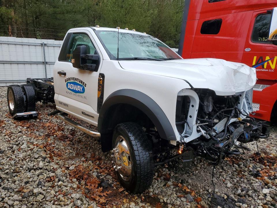 2024 Ford F550 Super Duty Truck Cab AND Chassis