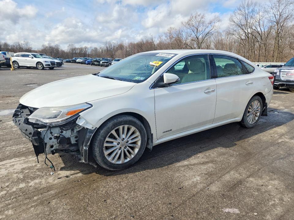 2013 Toyota Avalon Premium