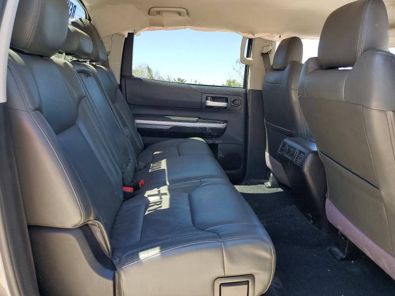 2014 Toyota Tundra SR5