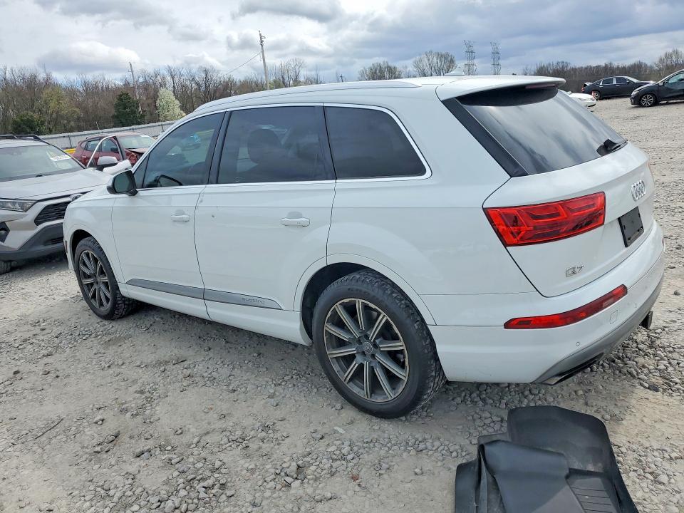 2017 Audi Q7 Premium Plus