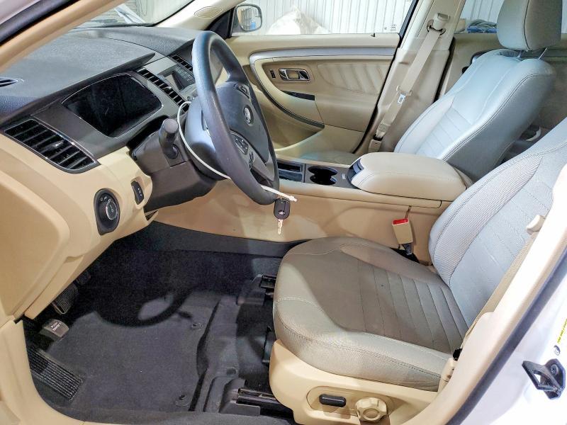 2018 Ford Taurus se