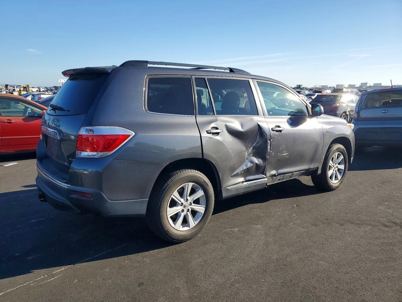 2011 Toyota Highlander se