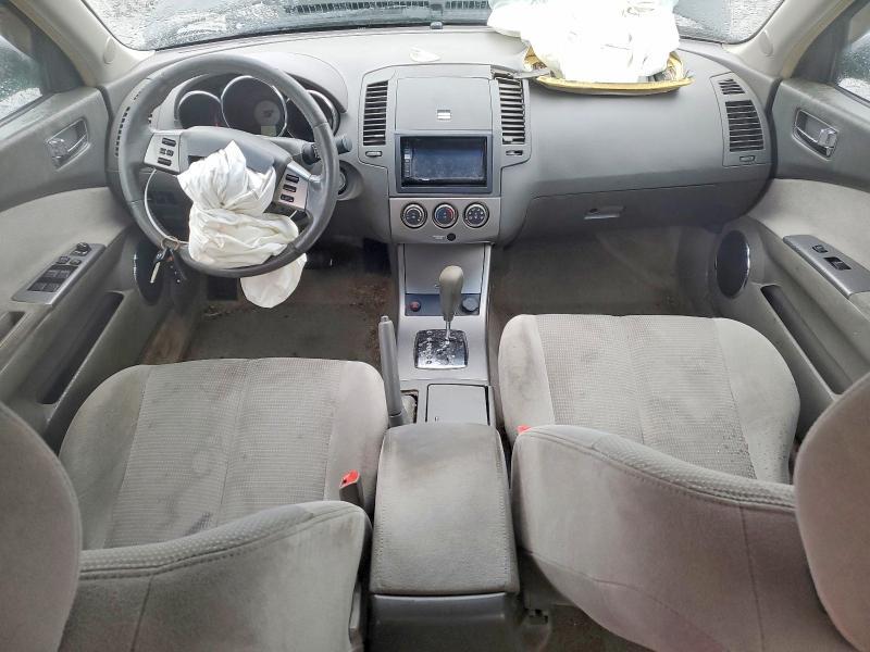 2005 Niss Altima 2.5s