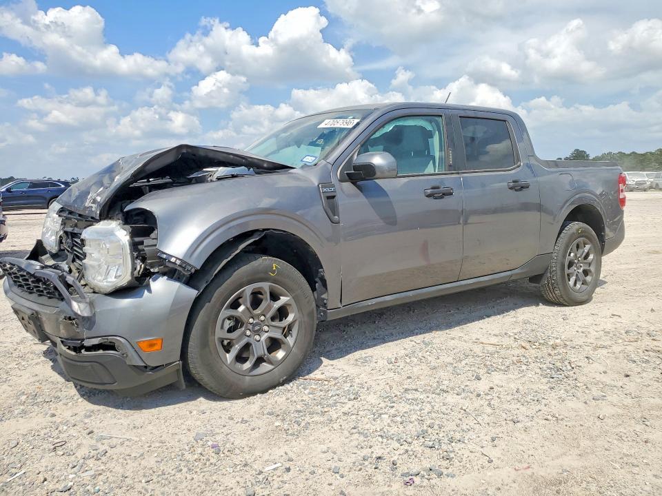 2023 Ford Maverick XL