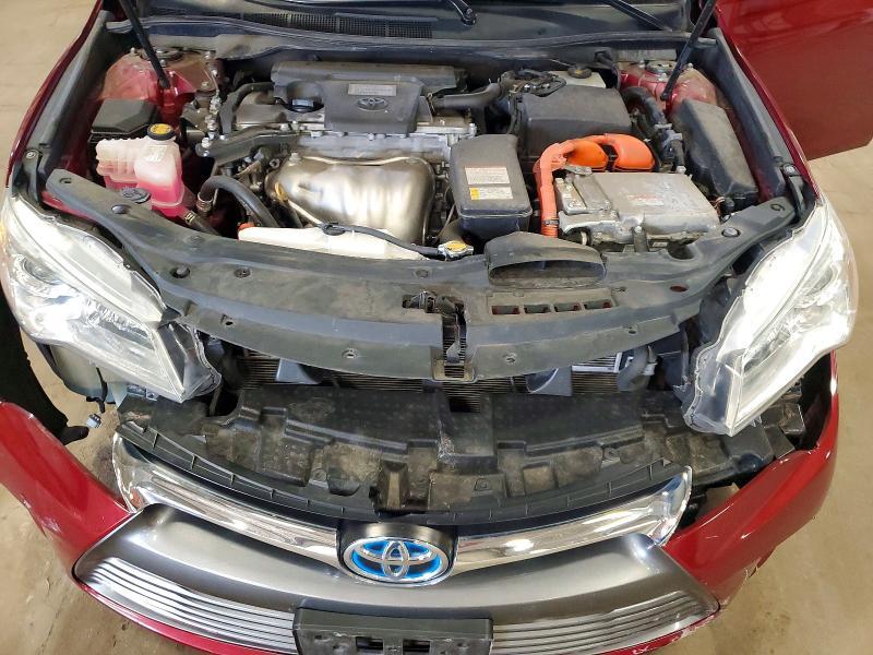 2015 Toyota Camry Hybrid le