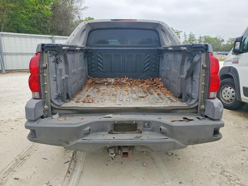 2002 Chevrolet Avalanche C1500