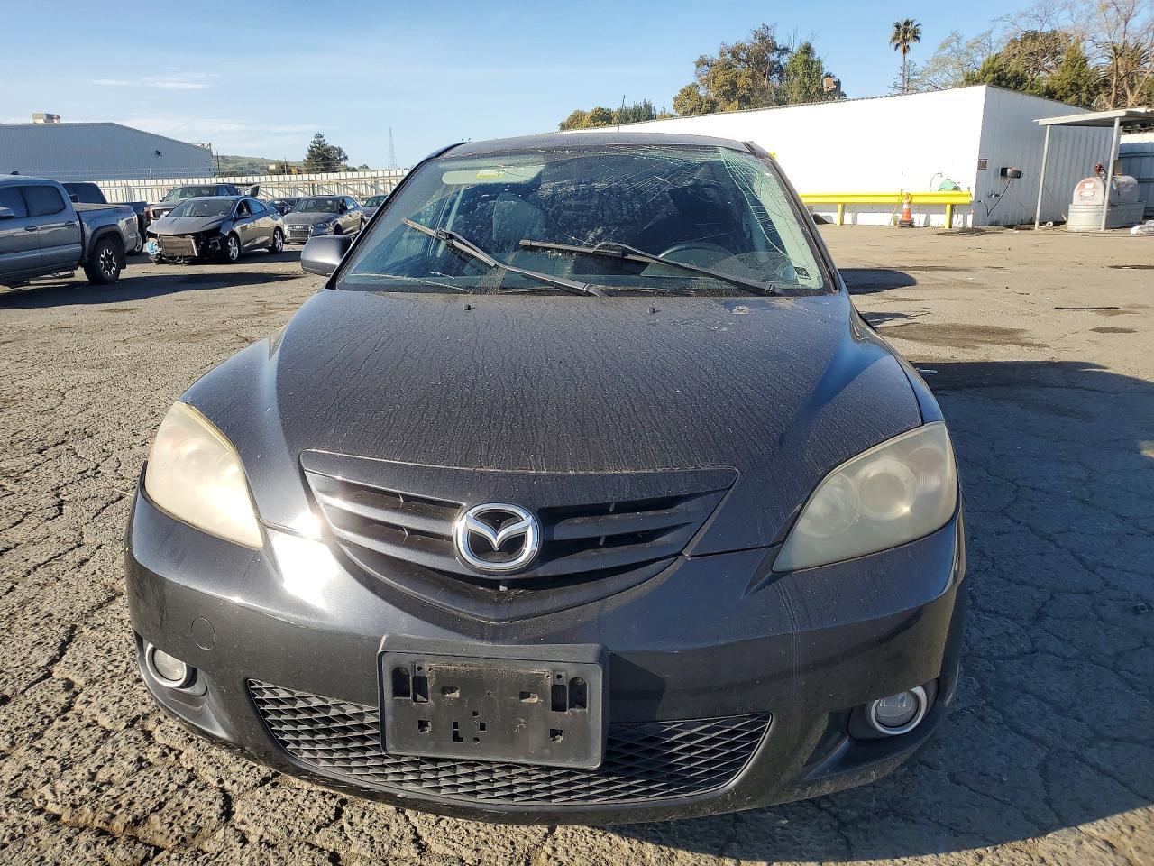 2006 Mazd 3