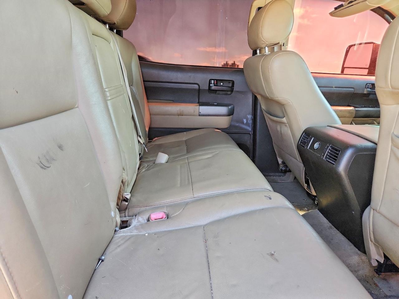 2010 Toyota Tundra Grade