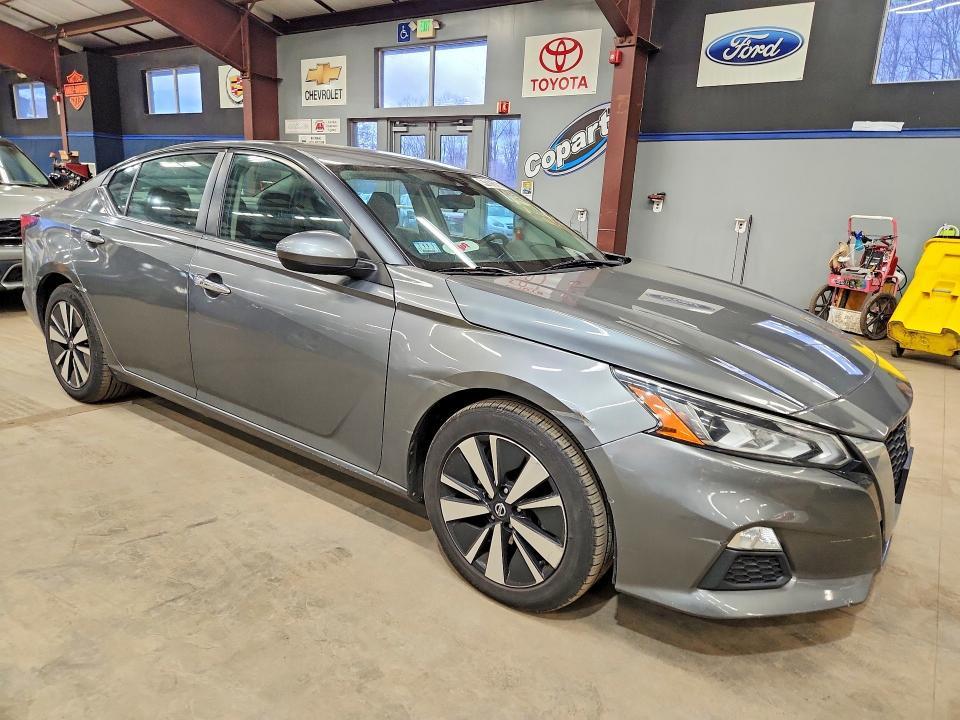 2021 Nissan Altima 2.5 sv