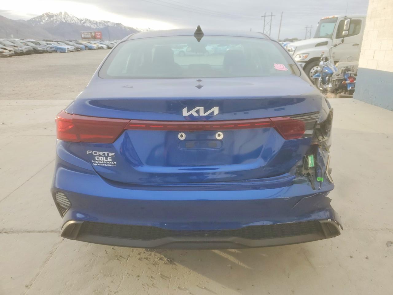 2022 KIA Forte lxs