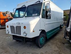 Freightliner Vehiculos salvage en venta: 2016 Freightliner MT45G Chassis Delivery Truck