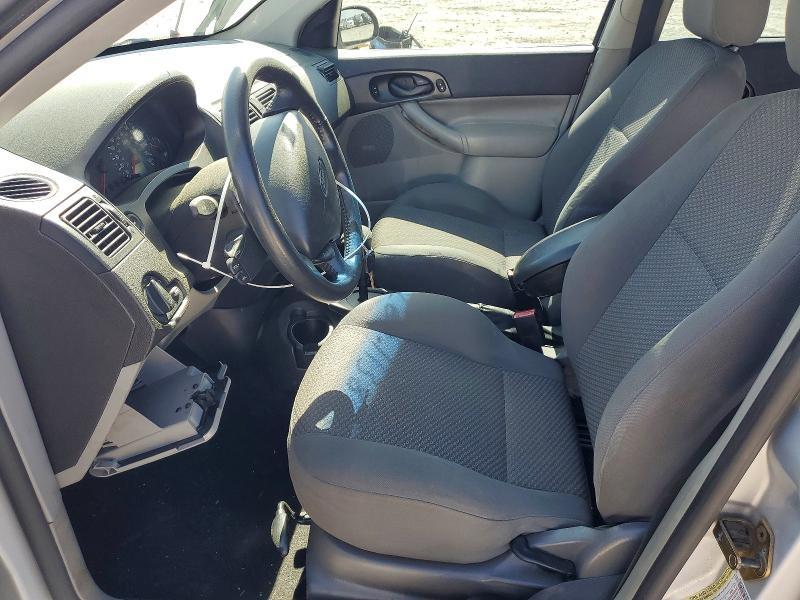 2005 Ford Focus ZX5