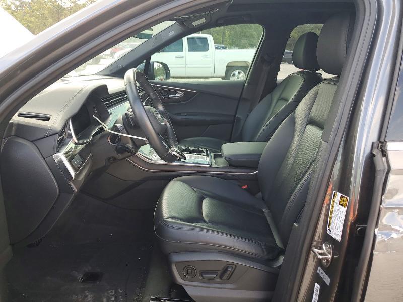 2023 Audi Q7 Premium Plus