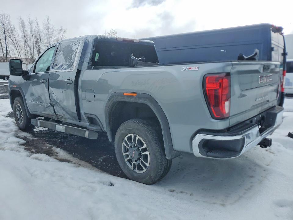 2026 GMC Sierra K2500 SLE