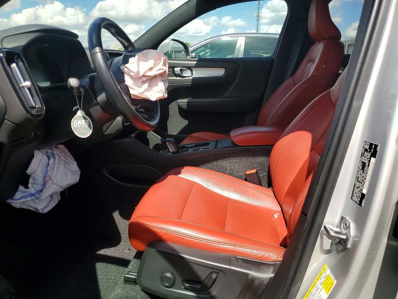 2019 Volvo Xc40 T5 Momentum