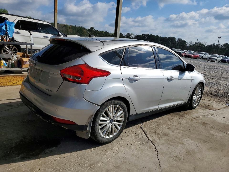 2016 Ford Focus Titanium