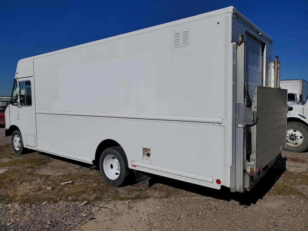 2015 Ford F59 Delivery Truck