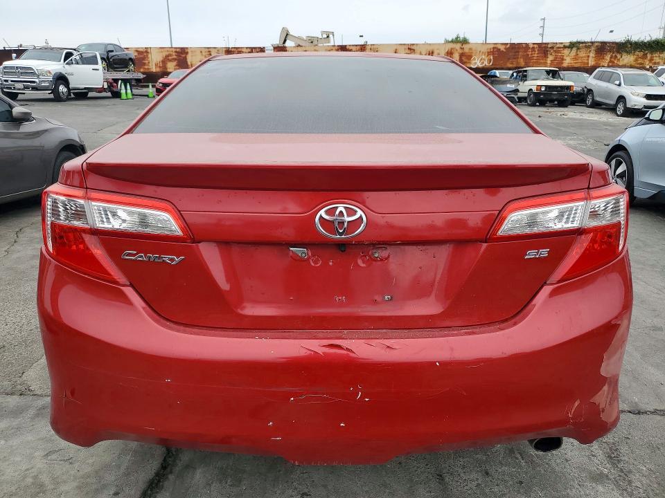 2013 Toyota Camry se