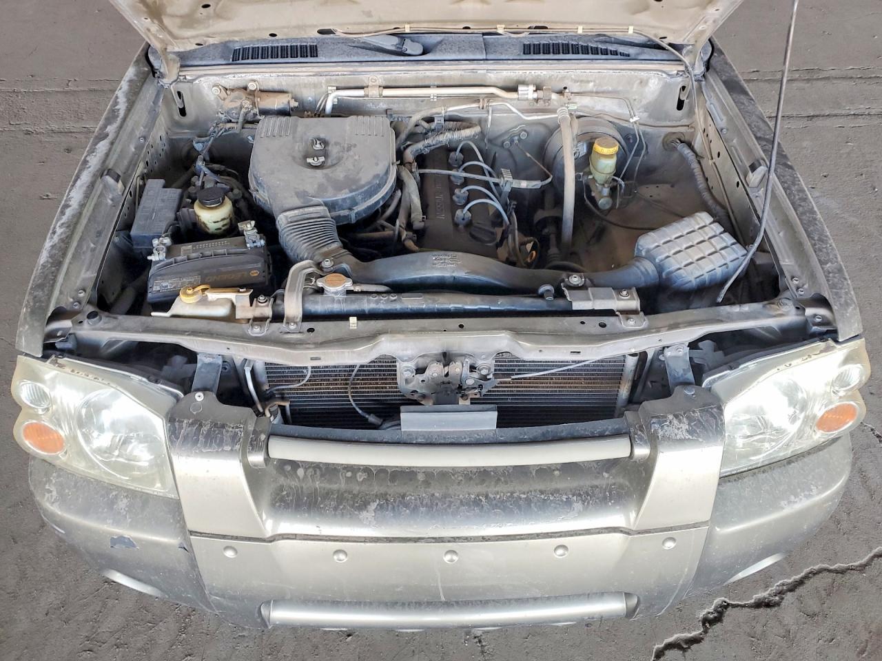 2002 Nissan Frontier Standard