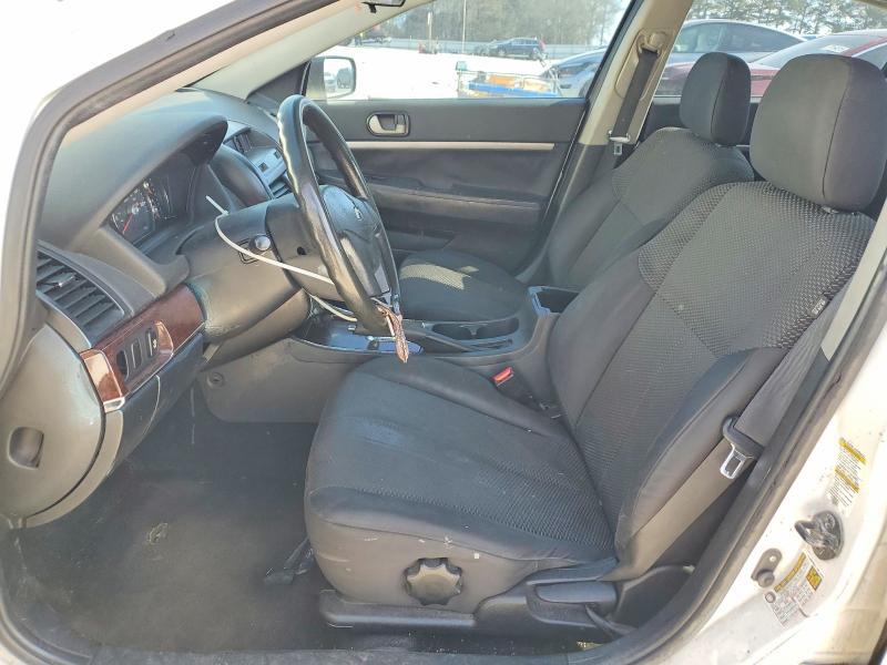 2012 Mitsubishi Galant fe