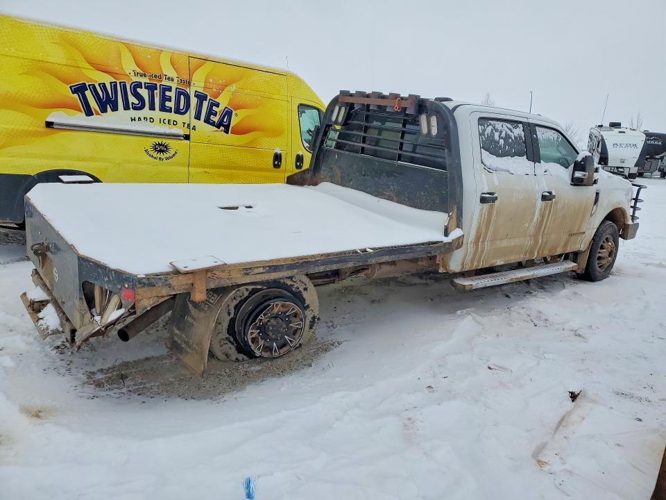 2020 Ford F350 Super Duty Flatbed Truck