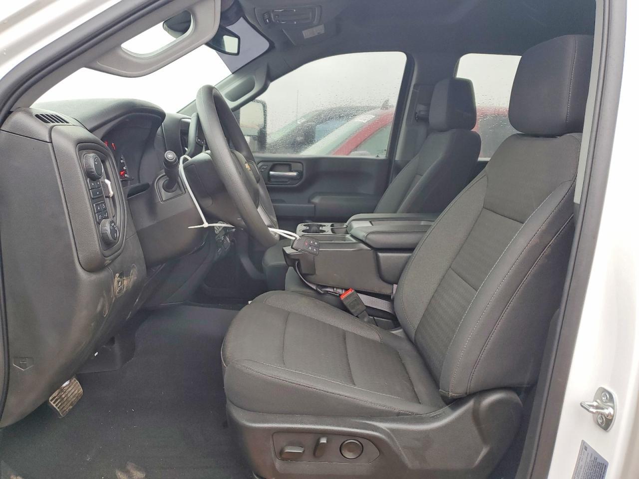 2025 Chevrolet Silverado K2500 Custom