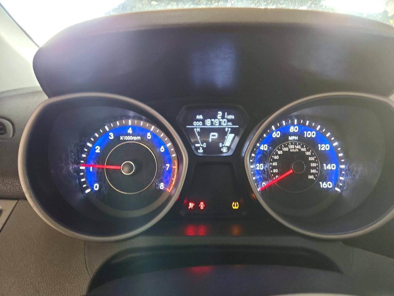 2012 Hyundai Elantra gls