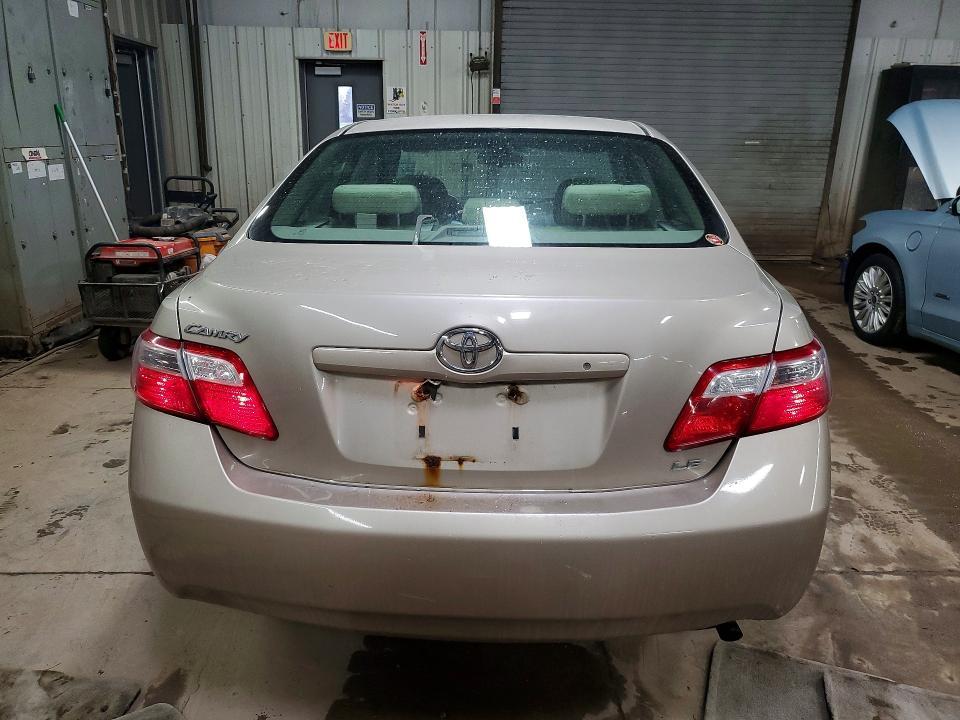 2007 Toyota Camry le