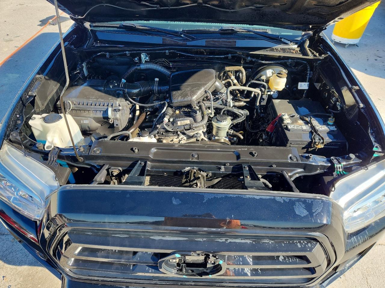 2022 Toyota Tacoma SR