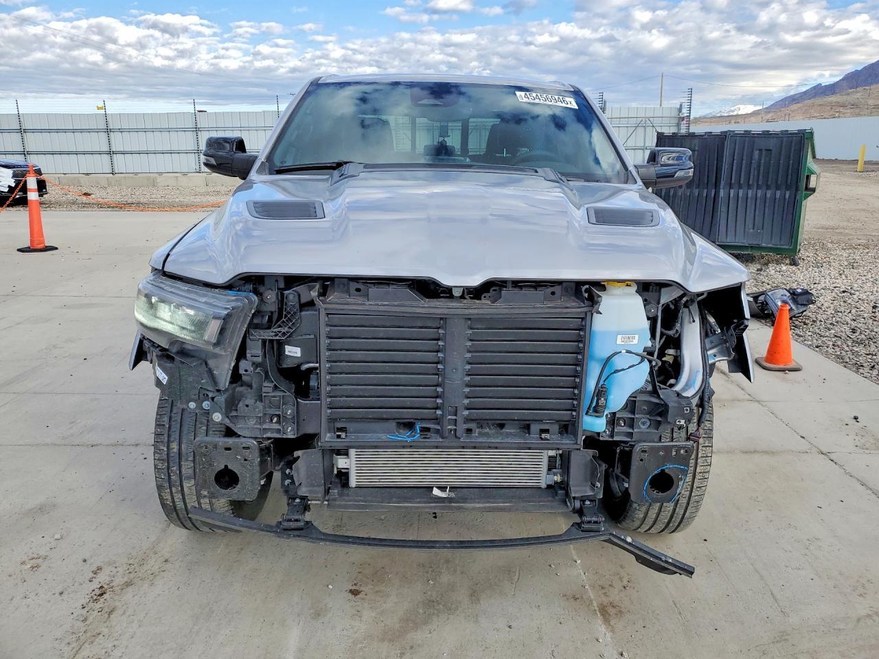 2025 Dodge 1500 Laramie