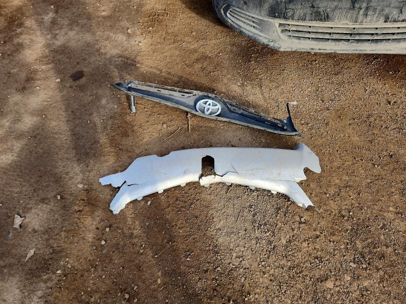 2010 Toyota Camry Hybrid 4DR