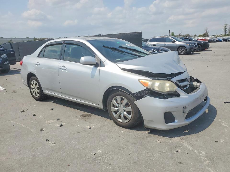 2011 Toyota Corolla le