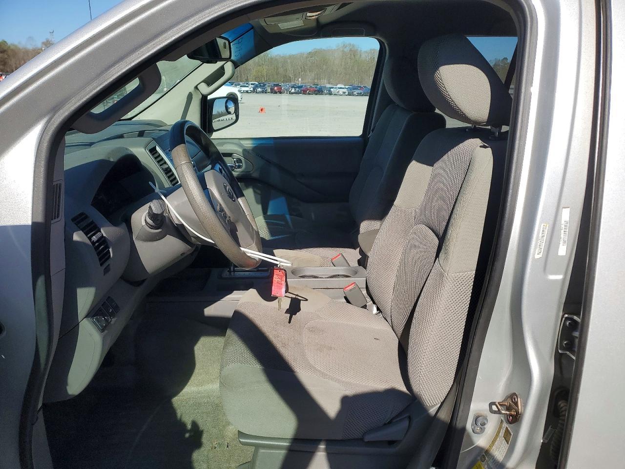 2013 Nissan Frontier S