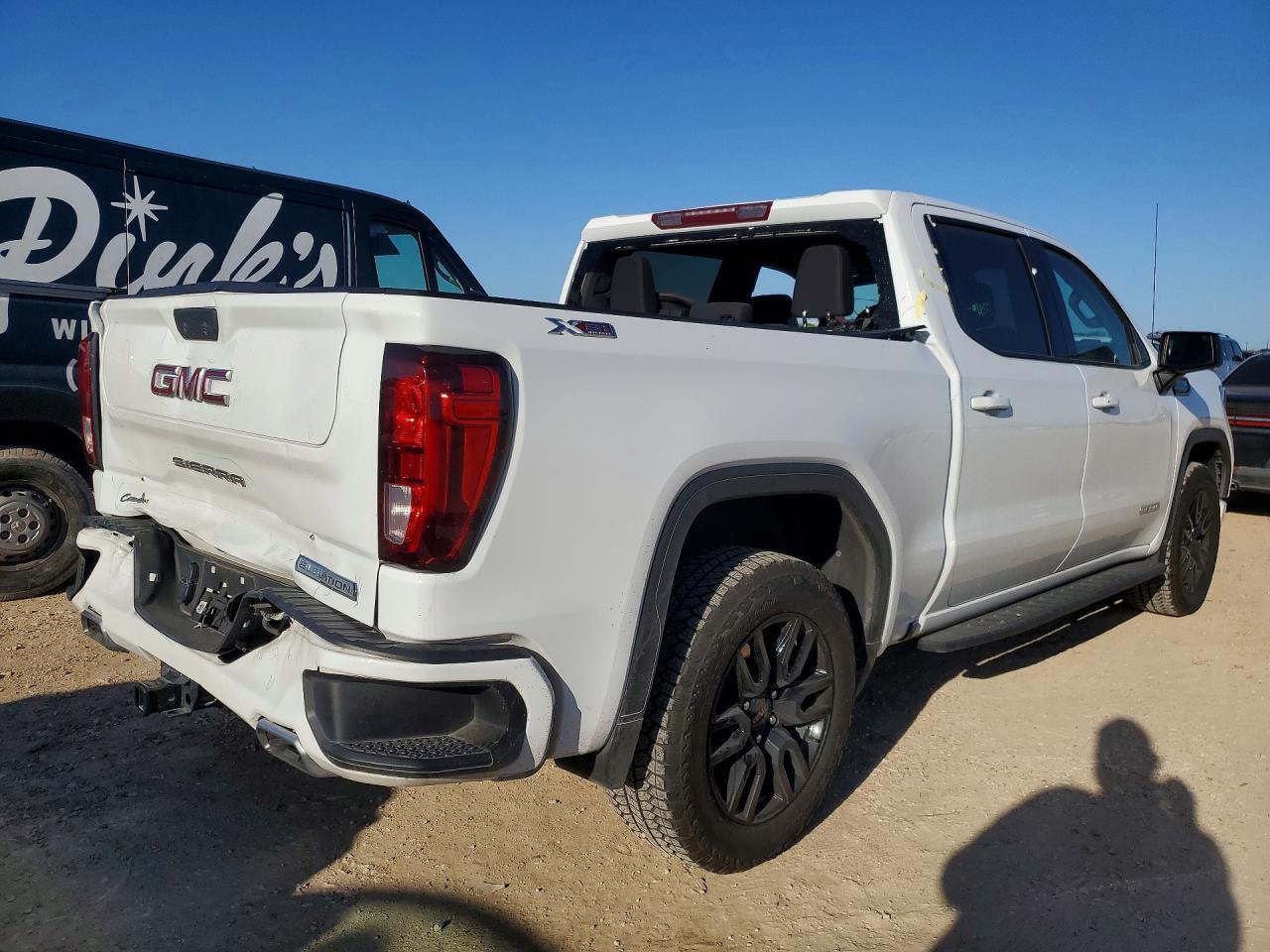 2024 GMC Sierra K1500 Elevation