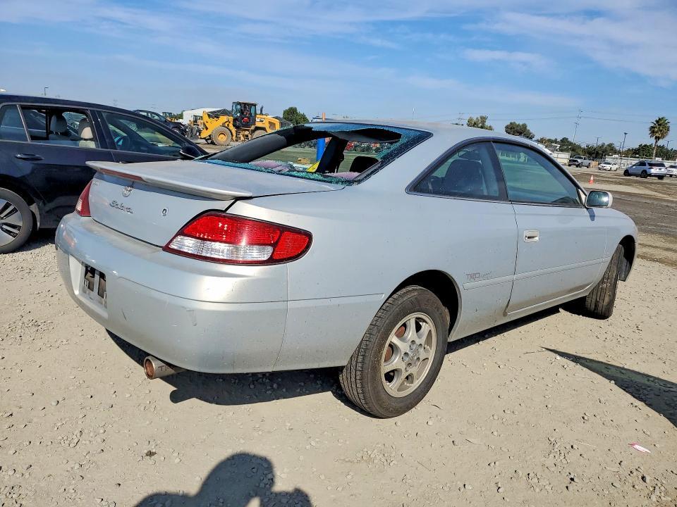 2000 Toyota Camry Solara se