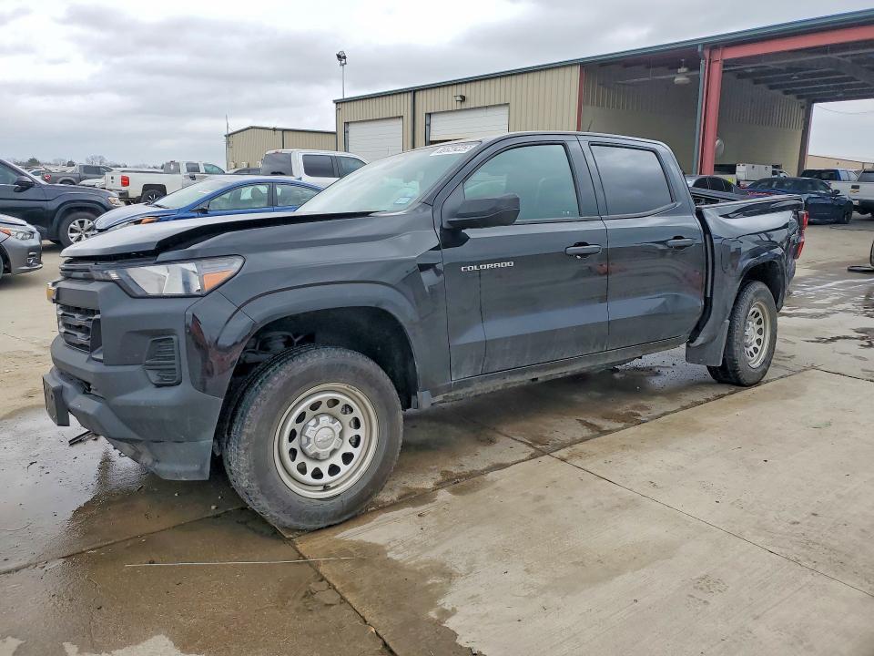 2024 Chev Colorado