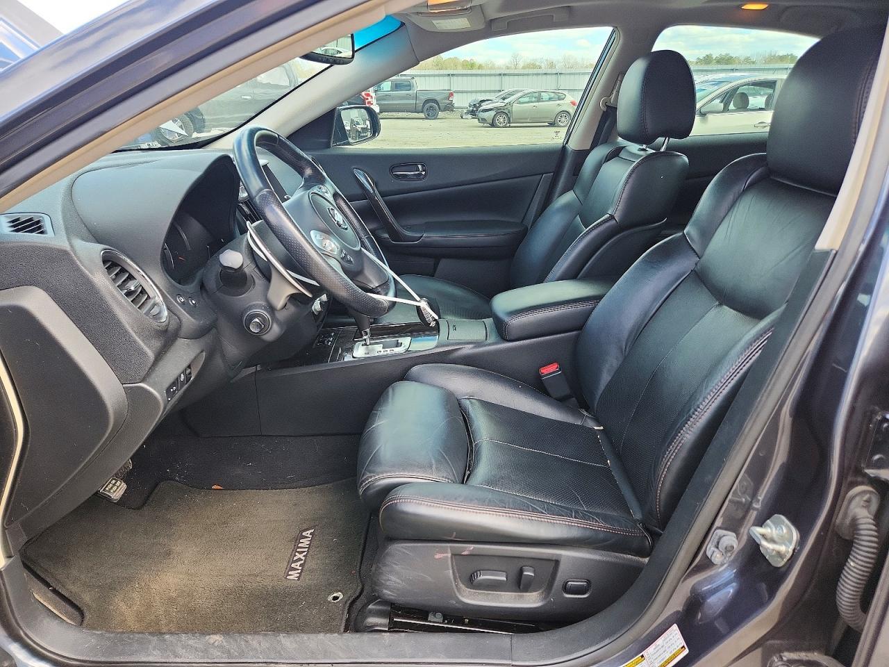 2013 Niss Maxima