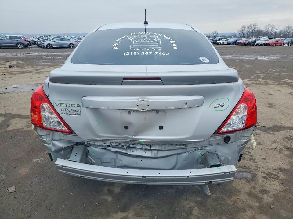 2017 Nissan Versa 1.6 sv
