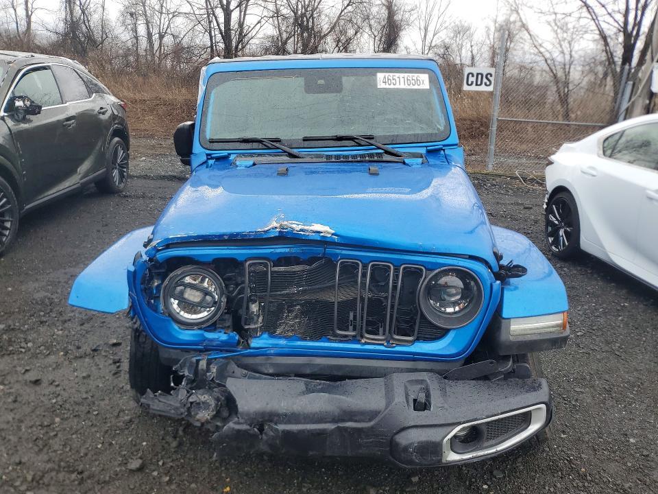2024 Jeep Gladiator Sport