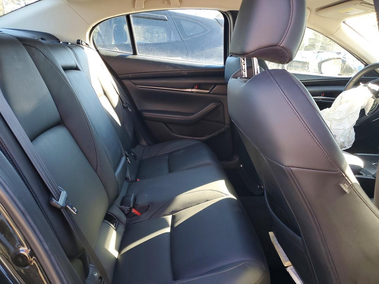 2021 Mazda 3 Select
