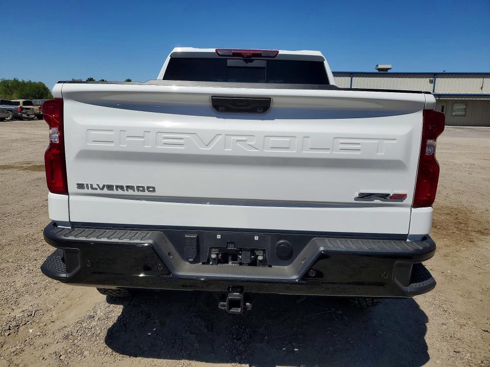 2026 Chevrolet Silverado K1500 ZR2