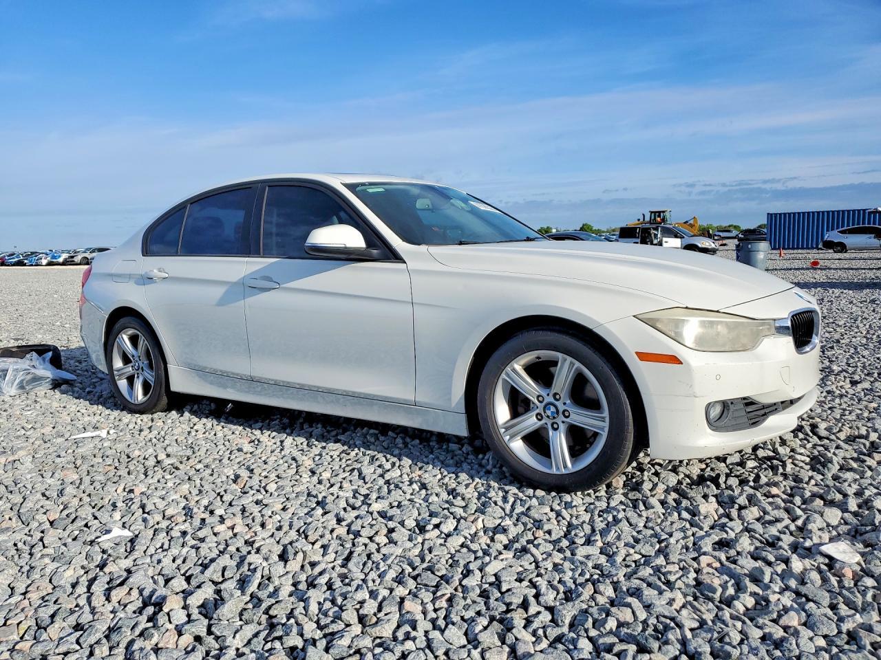 2015 BMW 328 i