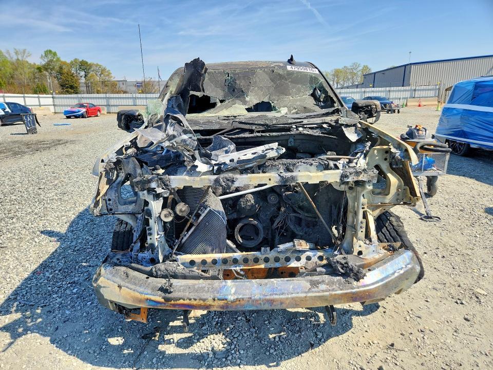 2022 GMC Sierra K1500 SLT