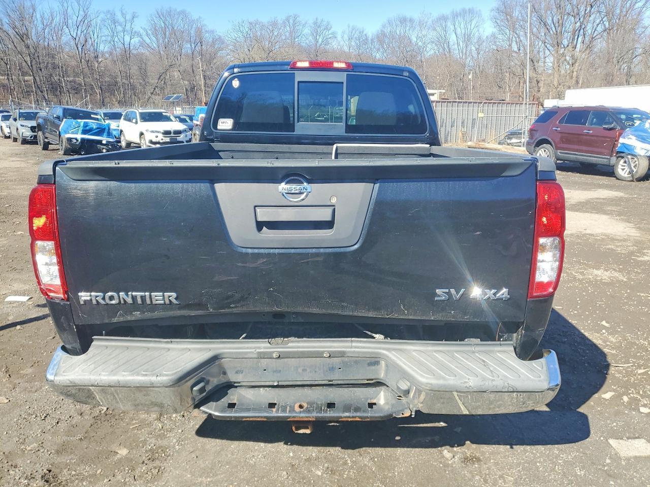 2016 Nissan Frontier SV